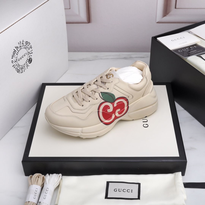 Gucci Sneakers